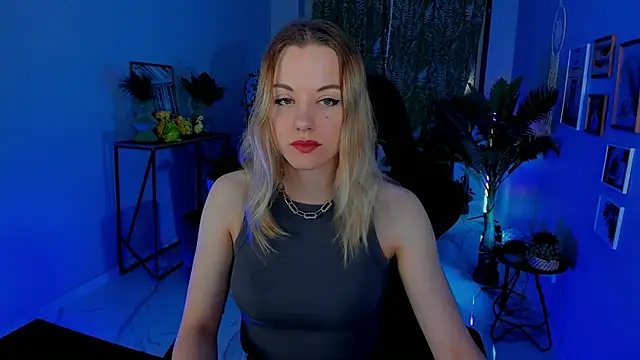 VireliaMoonfall online show from May 29, 12:22 pm