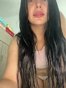 Cami olarte online show from May 26, 2:04 pm