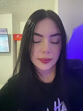 Cami olarte online show from June 2, 5:40 am