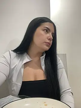 Cami olarte online show from April 25, 12:46 am