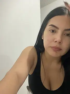 Cami olarte online show from April 4, 10:38 pm