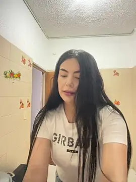 Cami olarte online show from May 30, 8:03 pm
