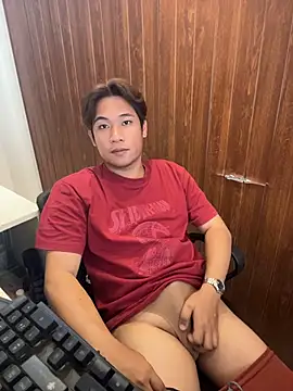 Snapshot of Titanryu chatting on April 20, 4:04 am Titanryu online show from April 20, 4:04 am
