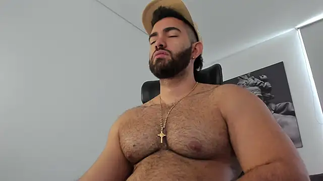 simonleon27 online show from May 30, 4:01 pm