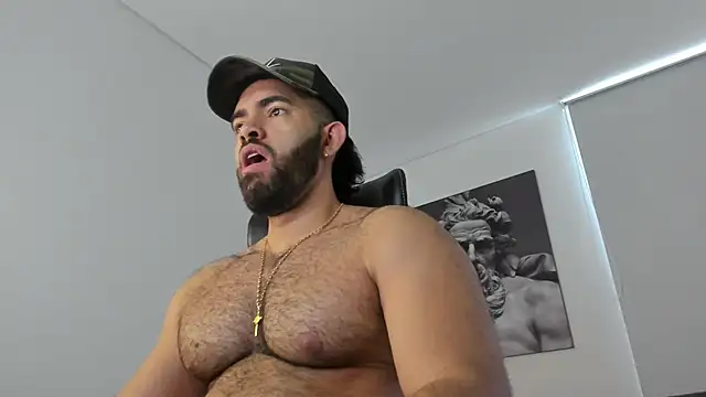 simonleon27 online show from June 16, 12:05 pm