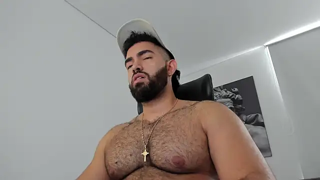 simonleon27 online show from June 24, 9:23 pm