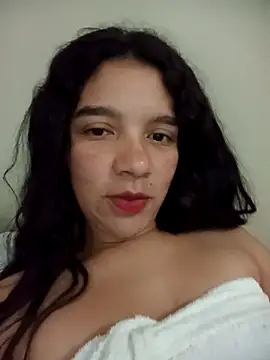 Snapshot of Morena__Florr chatting on April 26, 11:18 am Morena Florr online show from April 26, 11:18 am