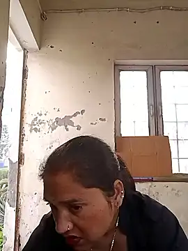 Raanieoy012 online show from March 28, 1:50 am