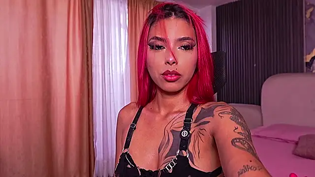 LilithLuxor  online show from May 7, 2:31 pm