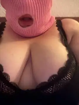 bella2399 online show from April 17, 10:18 am