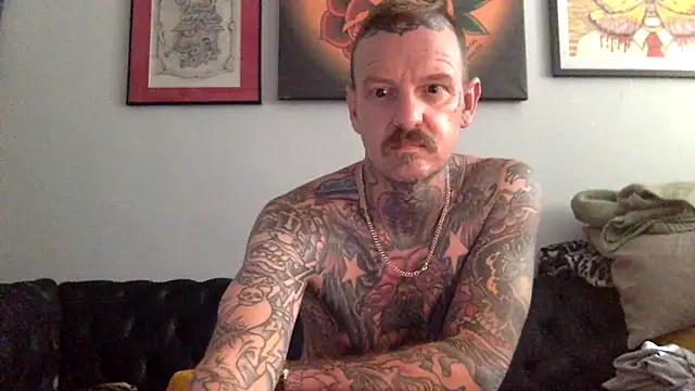 motorboater69 online show from March 26, 3:32 pm