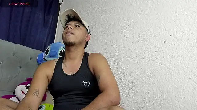 Zaym Liam online show from April 1, 8:06 pm