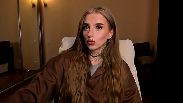 harley kimm online show from April 12, 5:11 am