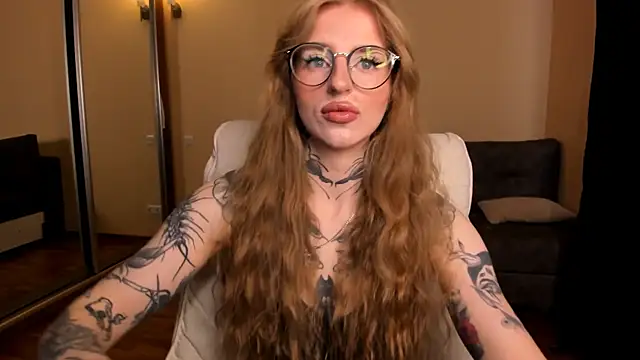 harley kimm online show from May 3, 4:39 am