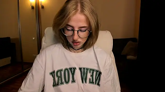 harley kimm online show from June 23, 5:27 am