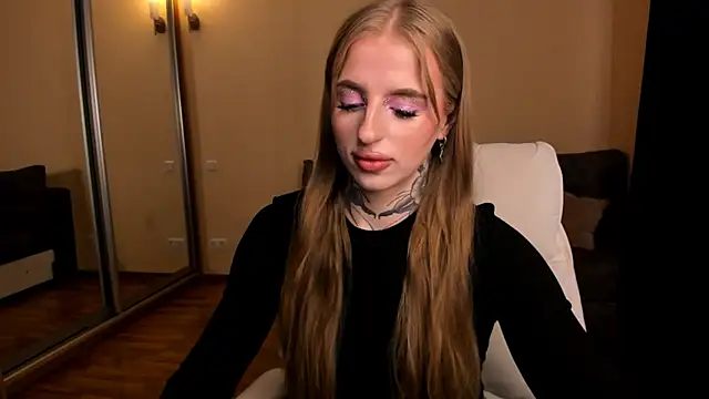 harley kimm online show from April 27, 5:27 am
