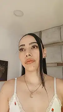 AmbarJenssen online show from April 14, 11:59 am