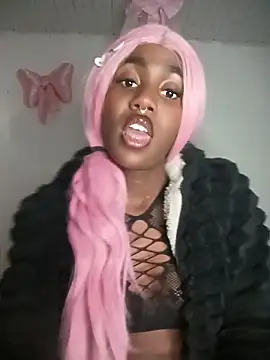 KatyBelle  online show from April 12, 1:31 am