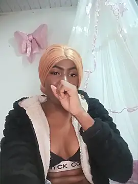 KatyBelle  online show from April 24, 9:06 pm