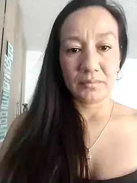 Snapshot of danna_tt chatting on July 12, 4:52 pm danna tt online show from July 12, 4:52 pm