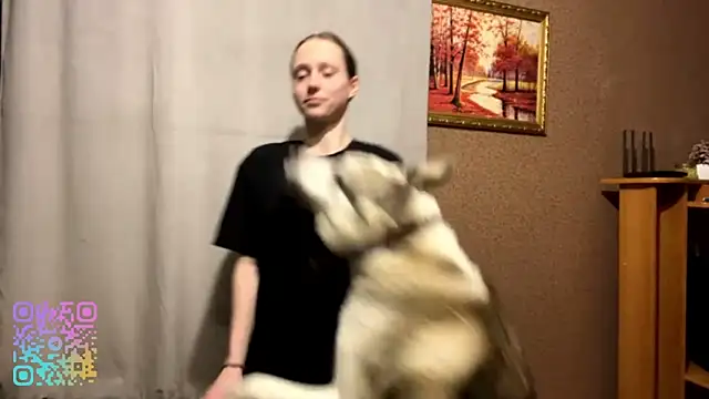 JayneJuly online show from April 23, 4:19 pm