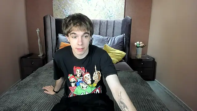 DaveBevy online show from June 17, 7:35 pm