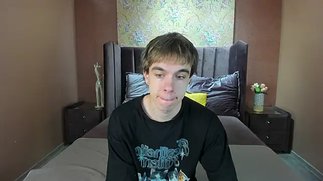 DaveBevy online show from June 11, 7:44 pm