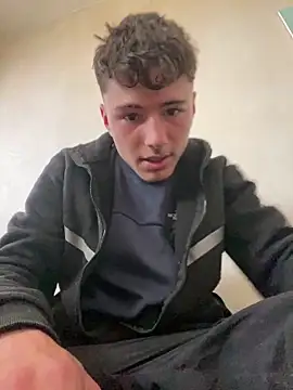 denysio69 online show from March 28, 11:00 am