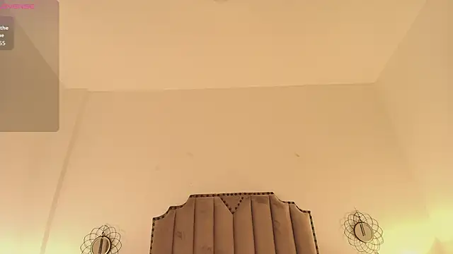 Snapshot of Julietta___ chatting on June 12, 12:58 pm Julietta online show from June 12, 12:58 pm