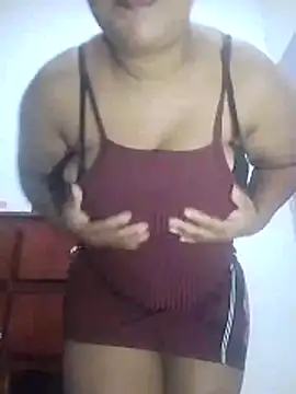 kimberlly25 online show from April 14, 1:54 am