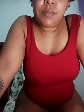 kimberlly25 online show from May 20, 3:42 pm