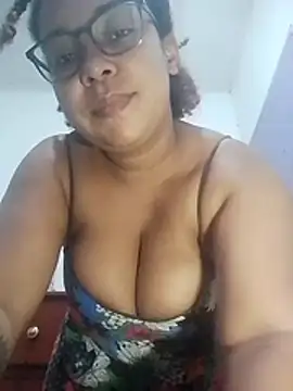 kimberlly25 online show from April 15, 2:06 am