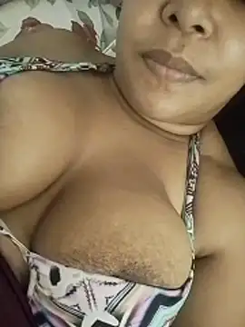 kimberlly25 online show from April 2, 11:39 am