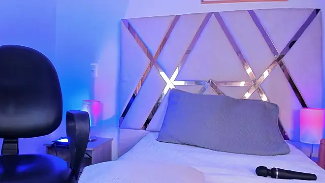 Cory maiden online show from March 29, 3:08 am