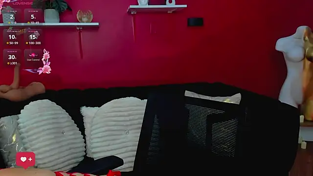 Sofia Velvetx online show from April 16, 1:56 pm