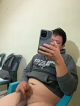 Luis-Armando online show from April 14, 5:29 pm