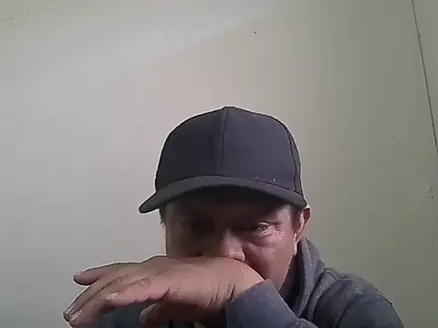 Luis-Armando online show from April 13, 5:39 pm