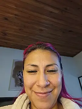 Snapshot of tatianabelli chatting on July 2, 9:32 pm tatianabelli online show from July 2, 9:32 pm