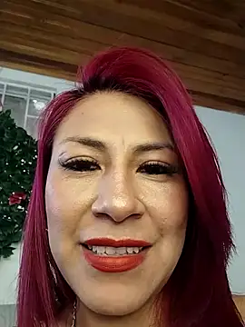 Snapshot of tatianabelli chatting on June 6, 6:02 pm tatianabelli online show from June 6, 6:02 pm