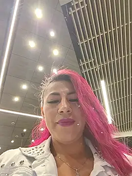 Snapshot of tatianabelli chatting on July 13, 9:14 pm tatianabelli online show from July 13, 9:14 pm