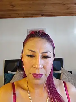 Snapshot of tatianabelli chatting on June 21, 8:25 pm tatianabelli online show from June 21, 8:25 pm