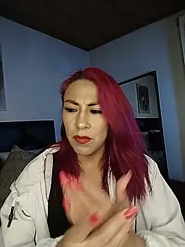 Snapshot of tatianabelli chatting on June 3, 10:47 pm tatianabelli online show from June 3, 10:47 pm