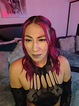 Snapshot of tatianabelli chatting on June 30, 9:48 pm tatianabelli online show from June 30, 9:48 pm
