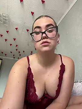 MissAuroraX online show from May 25, 11:31 am