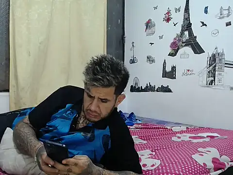 allison maxtattoo  online show from April 5, 2:29 am