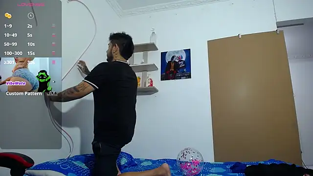 allison maxtattoo  online show from May 23, 4:22 am