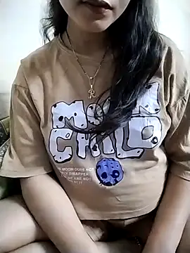 alisha 023 online show from May 5, 6:22 pm