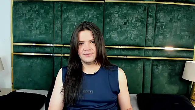 MatthewDavis  online show from May 15, 11:52 am