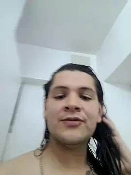 Snapshot of MatthewDavis_ chatting on April 18, 7:07 pm MatthewDavis online show from April 18, 7:07 pm