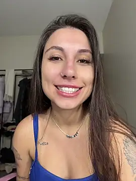 Snapshot of Carolzinhalux69 chatting on July 5, 12:04 am Carolzinhalux69 online show from July 5, 12:04 am